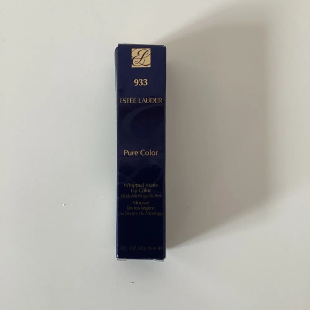 Estee Lauder ~ Pure Color Whipped Matte Lip Color~#933 Maraschino~0.3 oz NIB